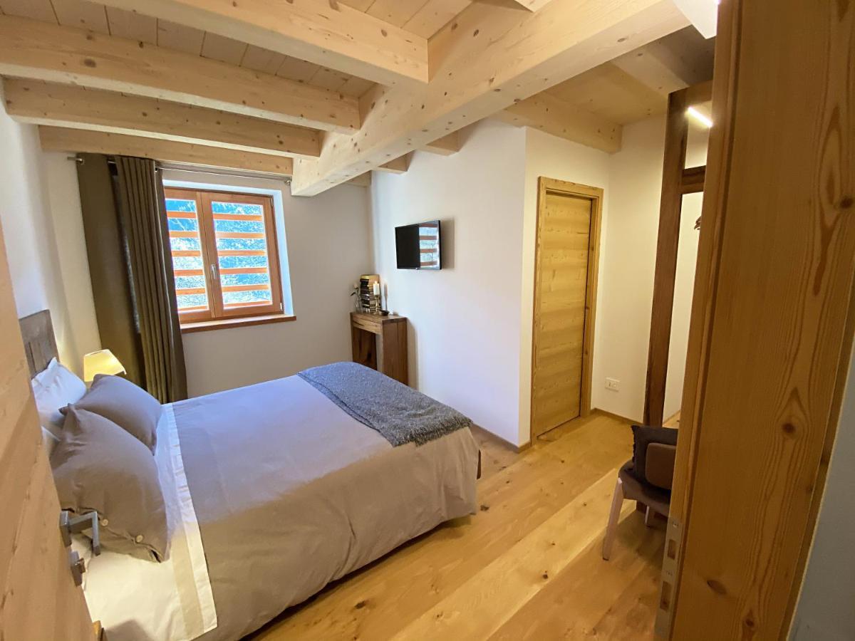 B & B Chalet Plan Strembo エクステリア 写真