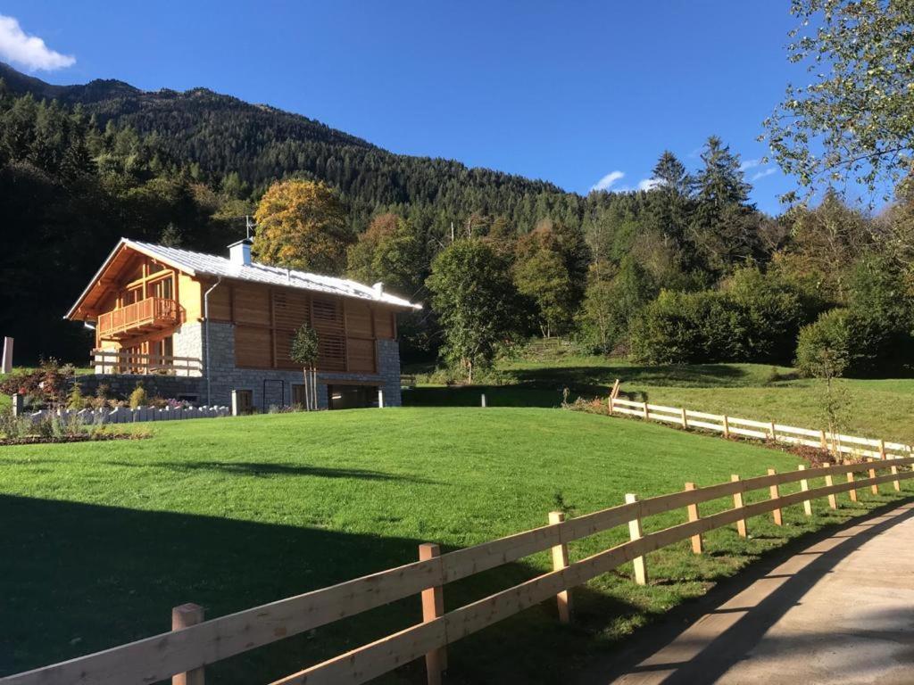 B & B Chalet Plan Strembo エクステリア 写真